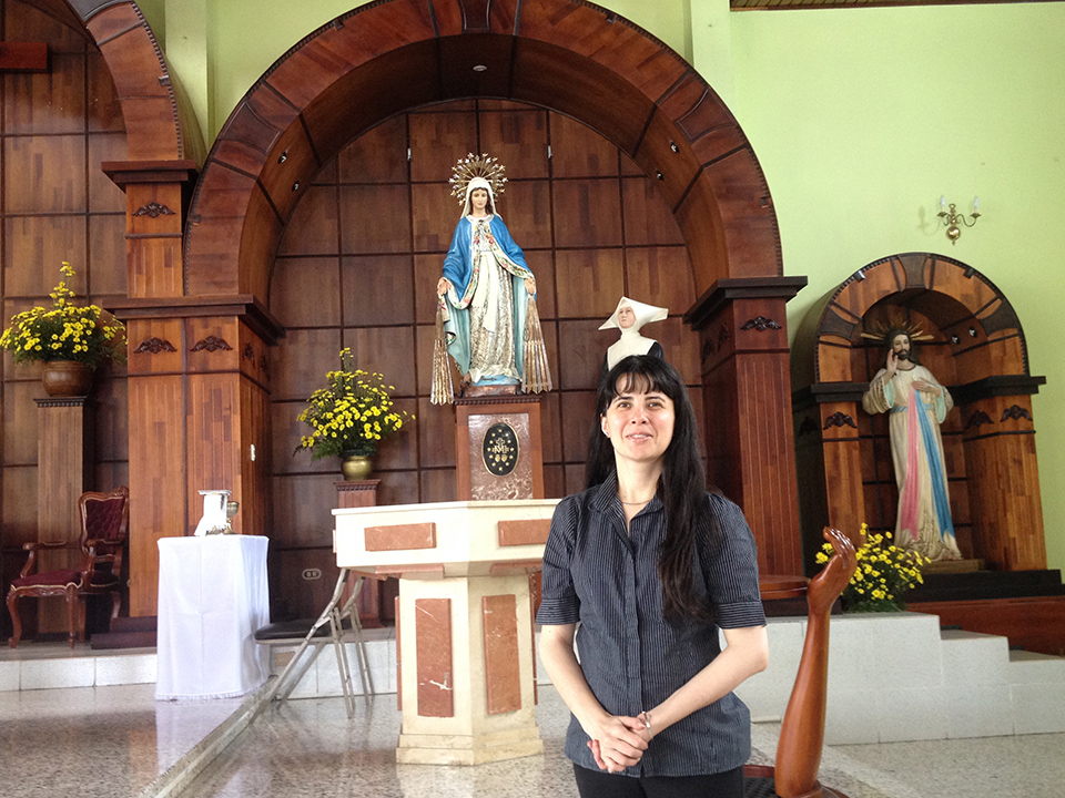 Canto de funerales Ministerio de Silvia Rodriguez